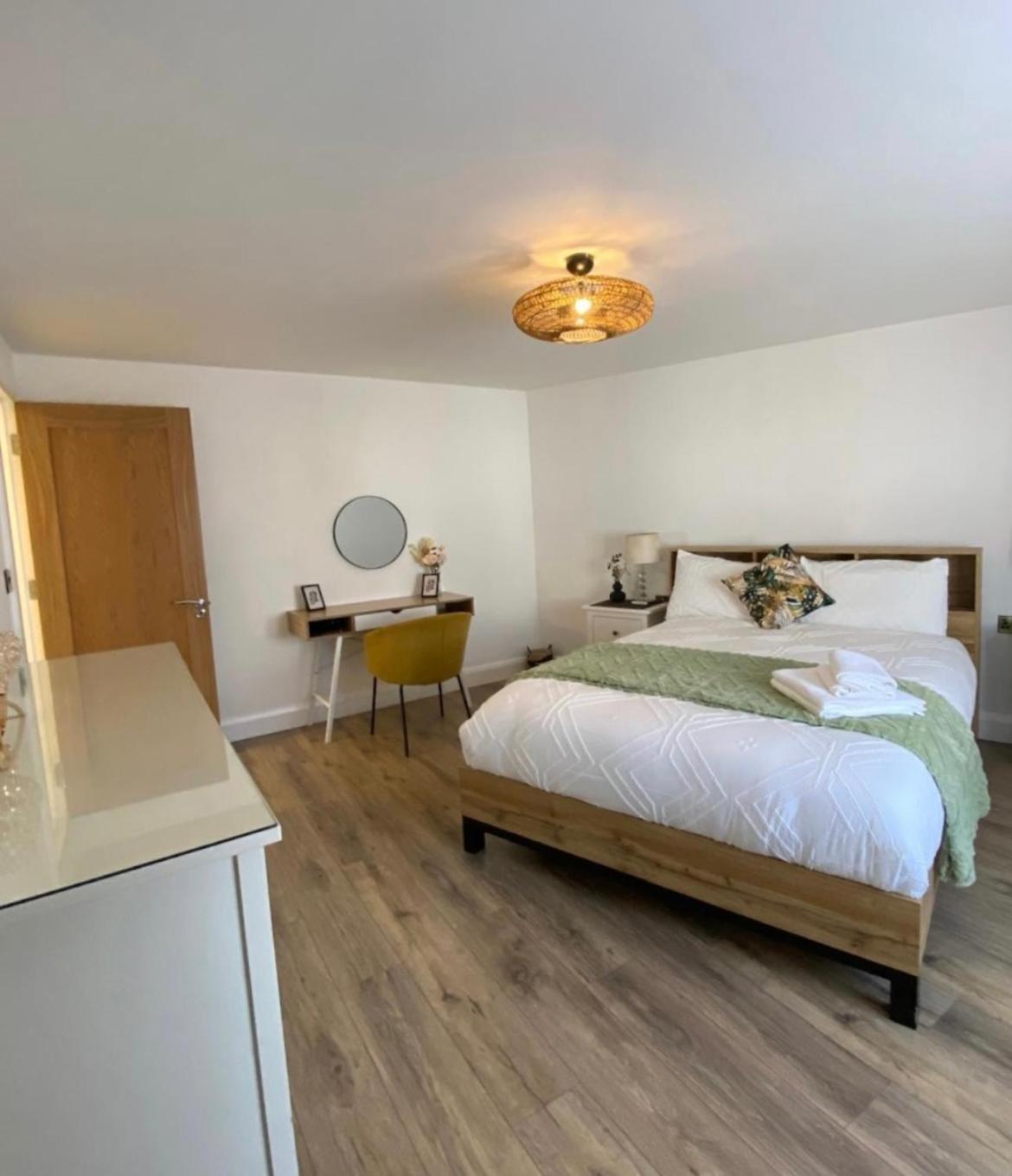 The Meadows Hideaway Apartment ดูลิน ภายนอก รูปภาพ